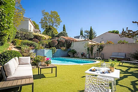 Logis Hôtel La Fenière