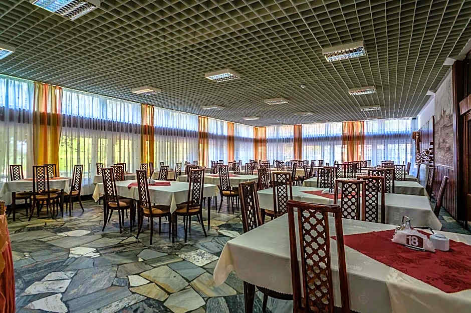 OW Posejdon Jastarnia - blisko morza i nad zatoką