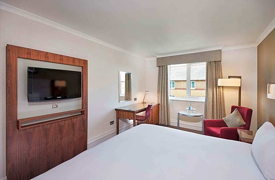DoubleTree by Hilton Bristol North