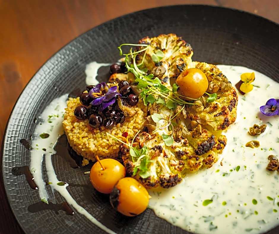 Meriton Old Town Garden Hotel