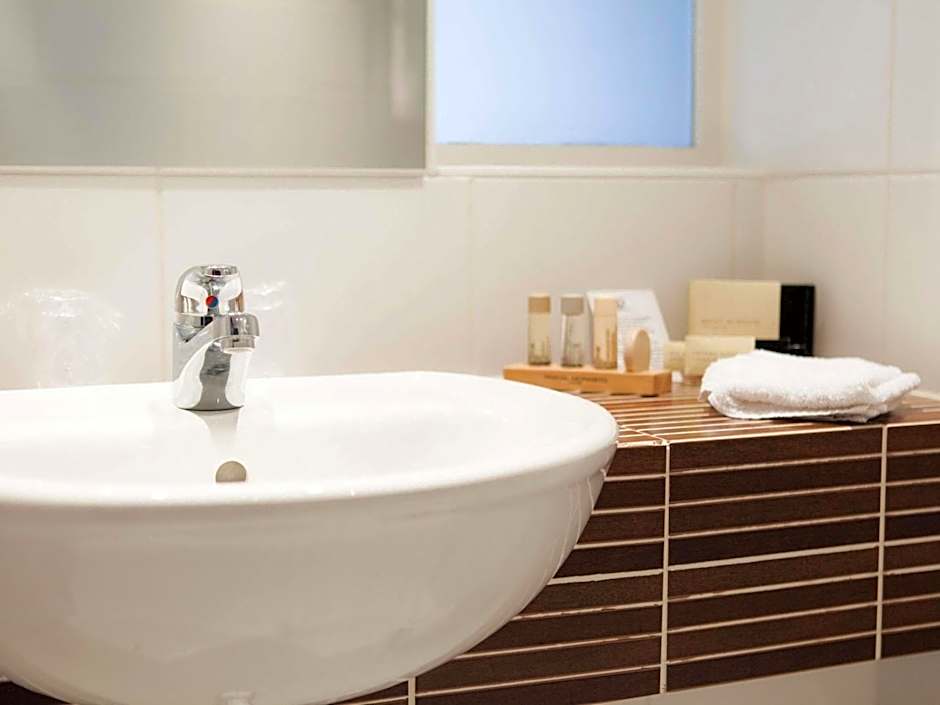 Hotel des Colonies Brussels by Mercure