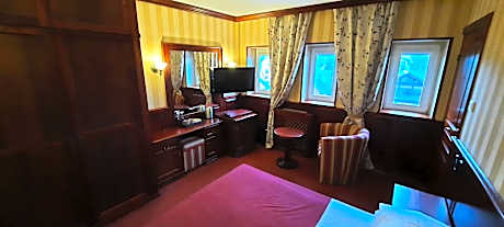 Superior Queen Room