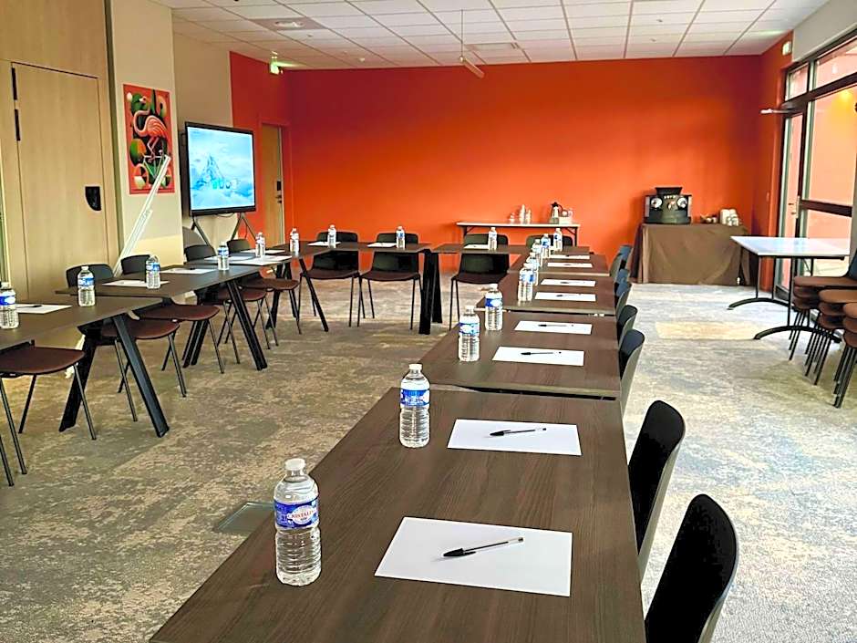 Aparthotel Adagio Access Porte de Camargue