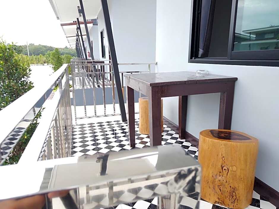 เดอะเบสรีสอร์ทพัทลุง