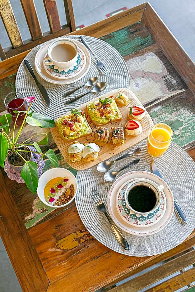 Pousada Rosa 08 - Café da manhã Gourmet, Suítes com Banheira a 150m do Centrinho da Praia do Rosa