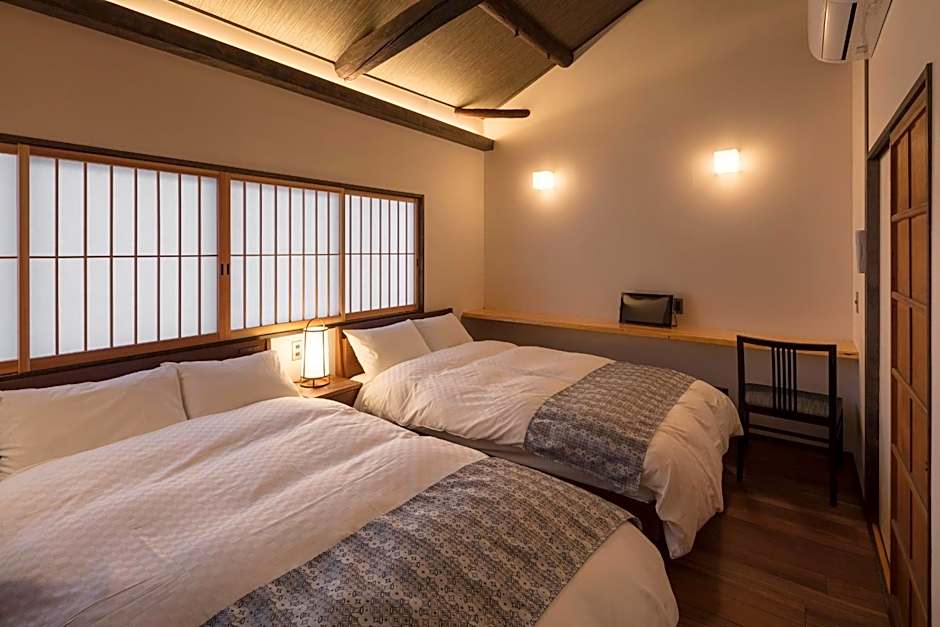 Yoitsubaki Machiya House