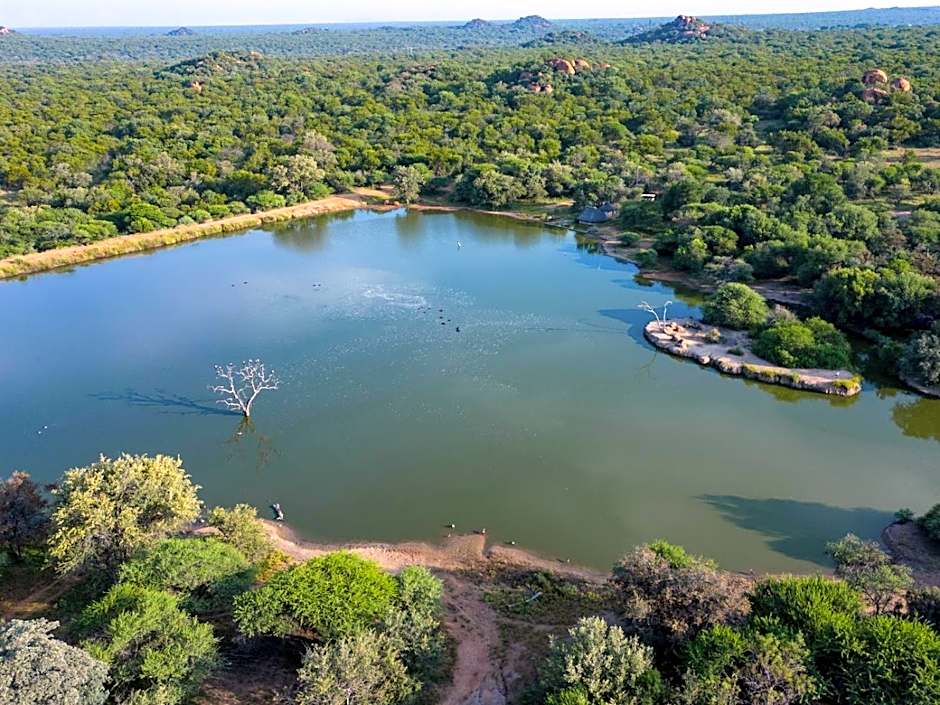 Sable Ranch Bush Lodge
