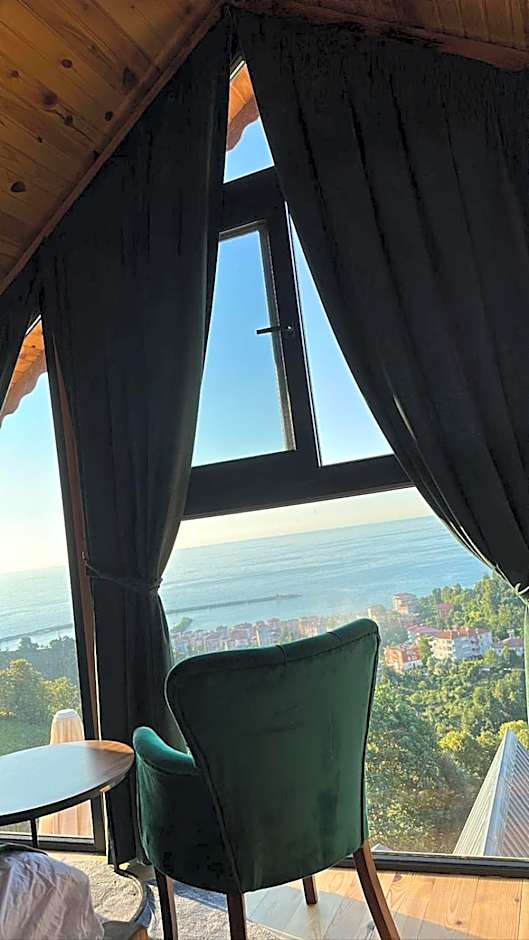 Mavera Suit Bungalow