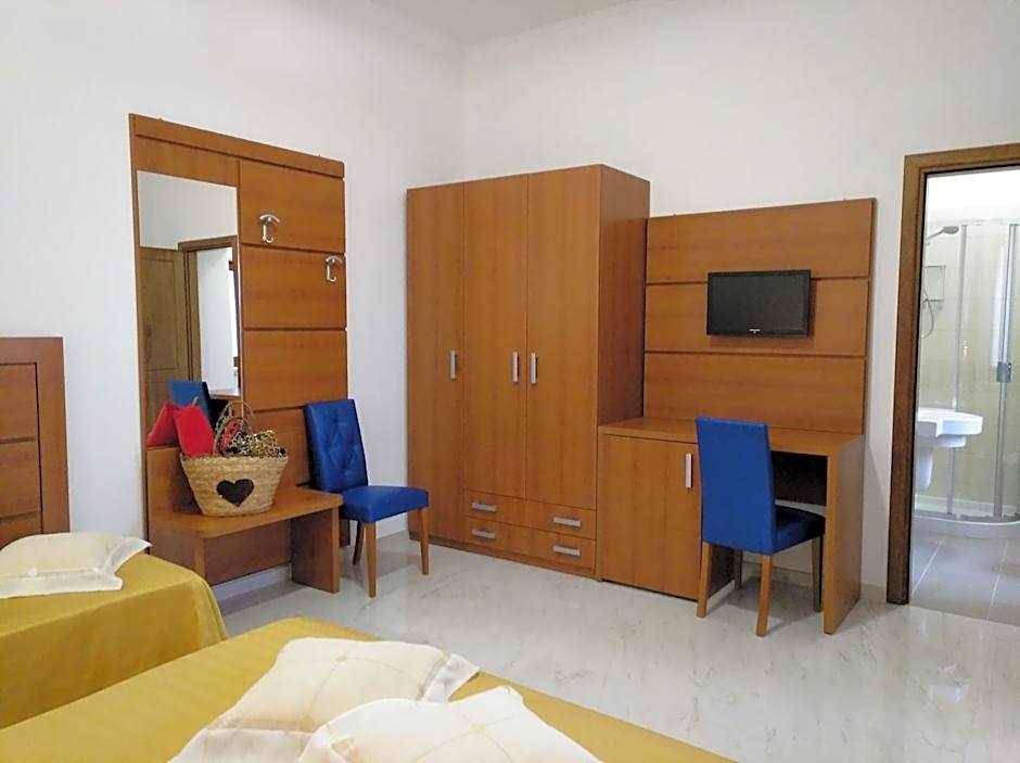 Villaggio Turistico La Mantinera - Hotel