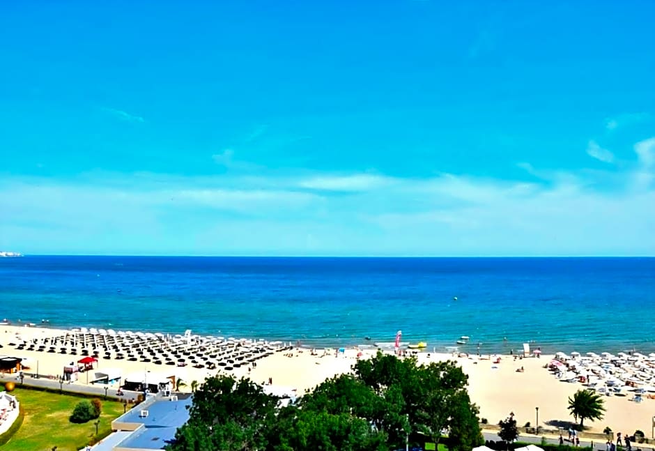 Hotel Shipka Beach