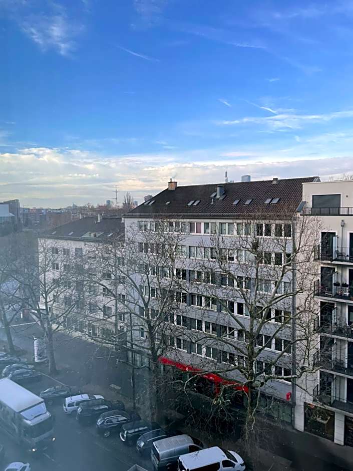 Hampton by Hilton Frankfurt City Centre East