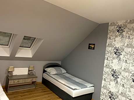 Standard Single Room with Shower