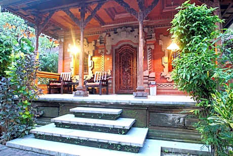 Deluxe Bungalow