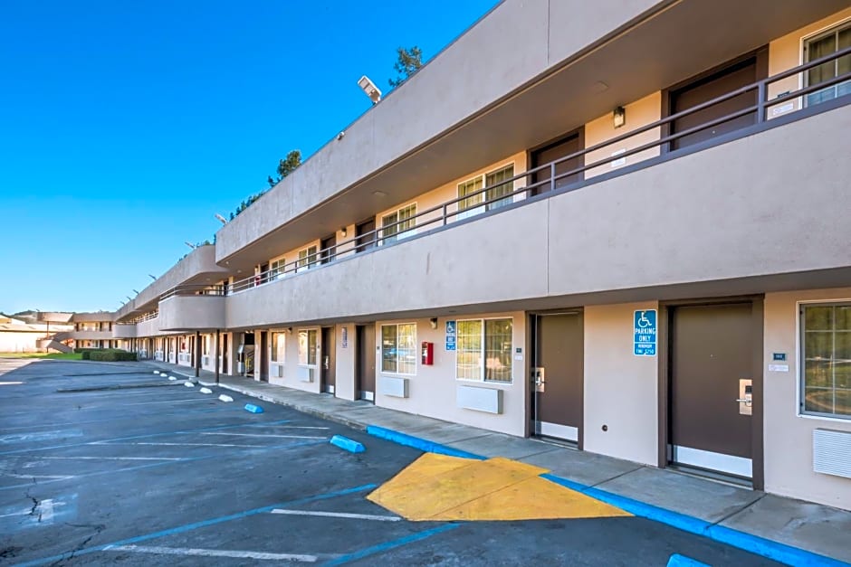 Americas Best Value Inn Santa Rosa, CA