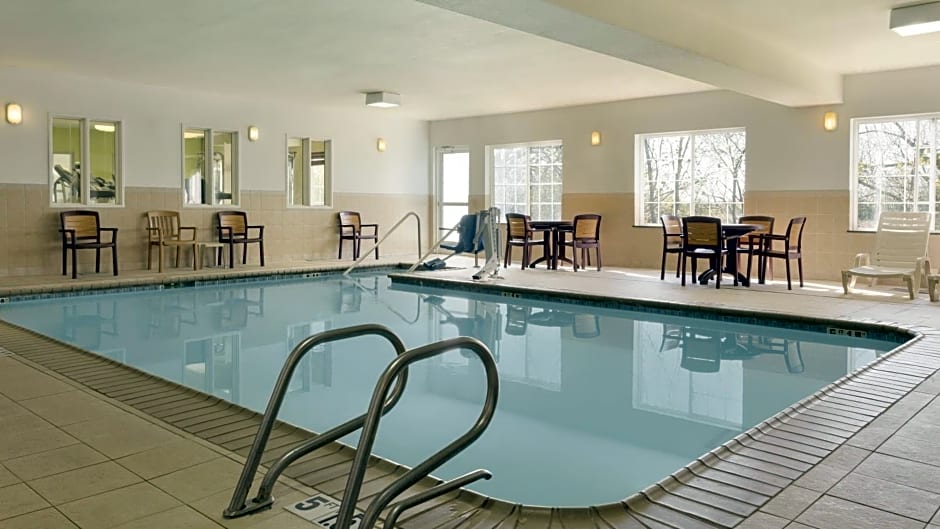 Country Inn & Suites by Radisson, Norman, OK