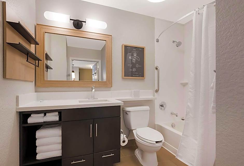 Sonesta Simply Suites Irvine East Foothill