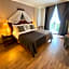 Saint John Hotel