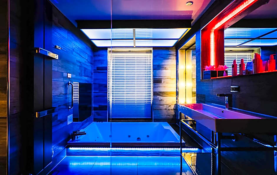 Church Suites by The Cranleigh Boutique