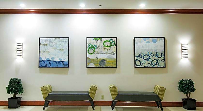 DoubleTree By Hilton Spokane City Center