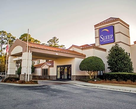 Sleep Inn & Suites Near Ft. Bragg