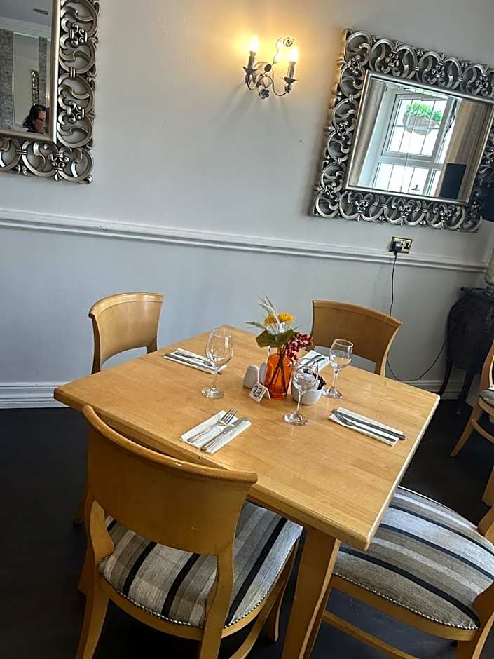 Drummond Hotel