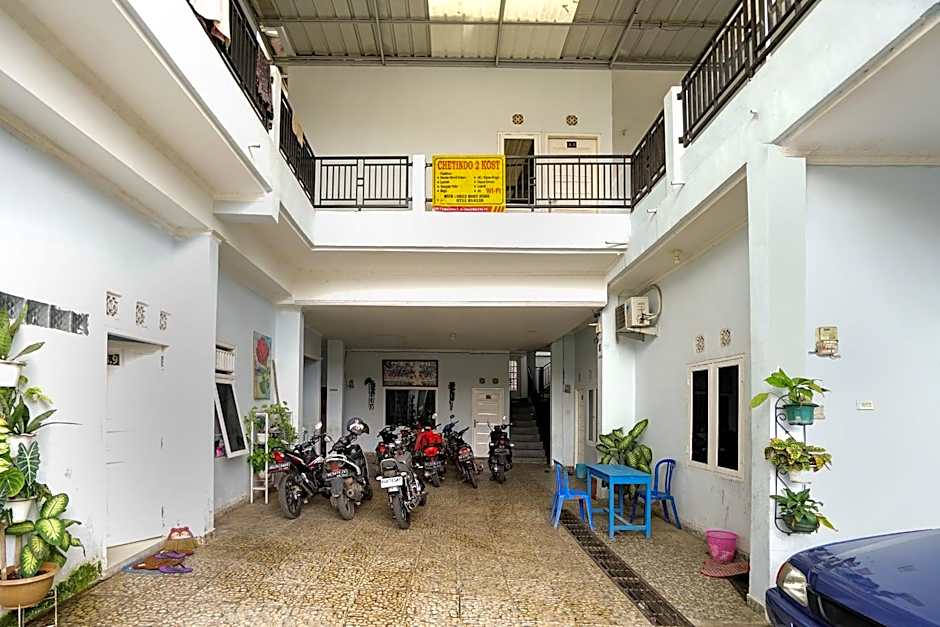 OYO Life 92046 Garuda Residence