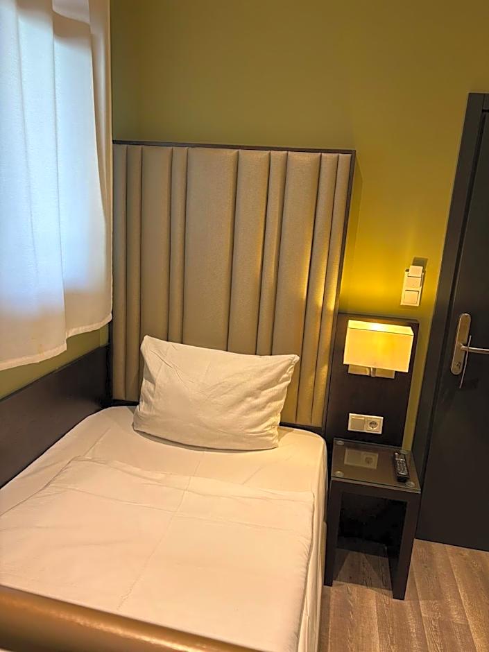 Hotel Athen Kelsterbach Frankfurt Airport