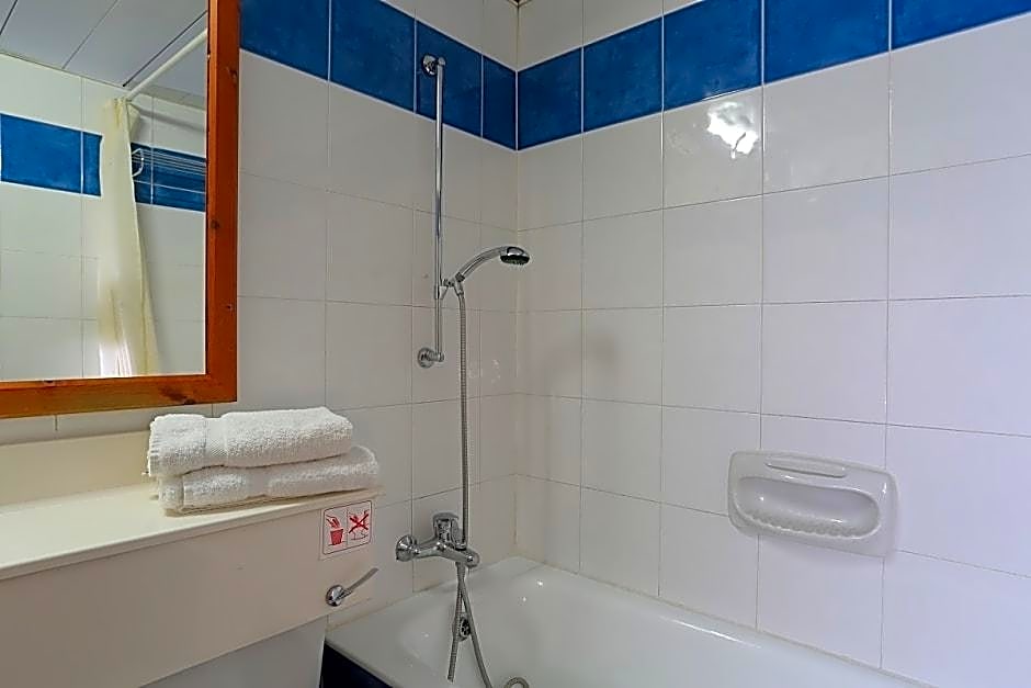 Eleni Holiday Village