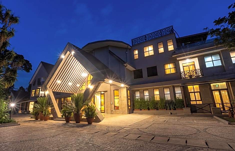 Hermosa Garden Hotel