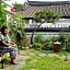 Hanulgiwa Hanok Stay