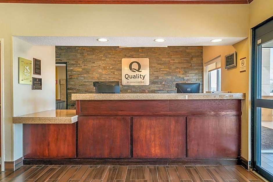 Quality Inn & Suites