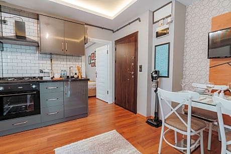 Deluxe Two Bedroom Apartment