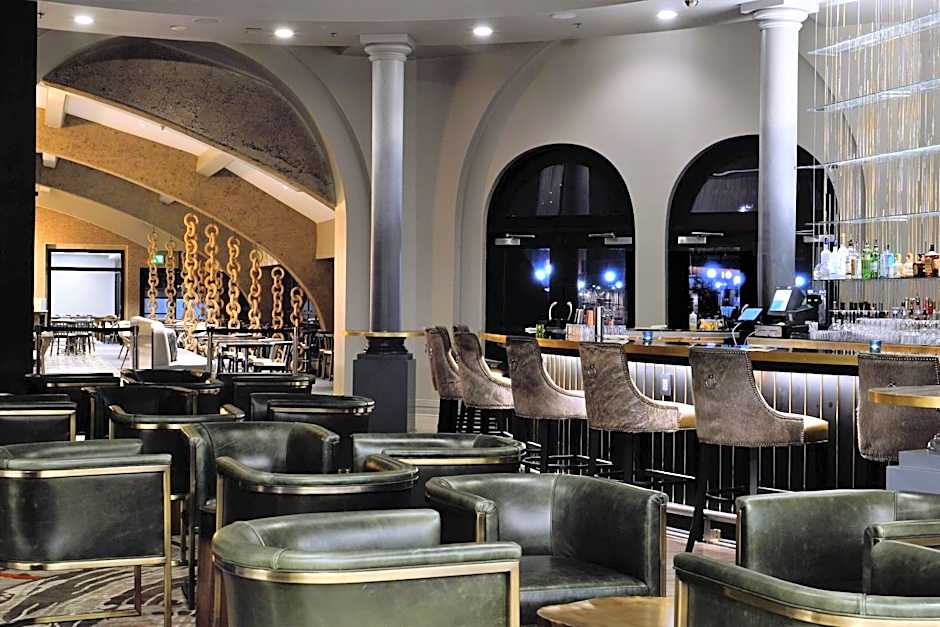 Renaissance Reno Downtown Hotel & Spa