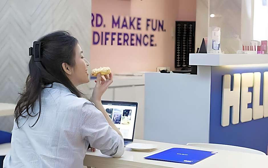 Cleo Hotel Basuki Rahmat Surabaya