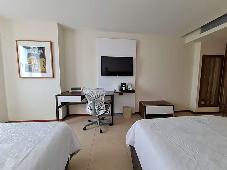 Holiday Inn Express Puerto Vallarta By IHG