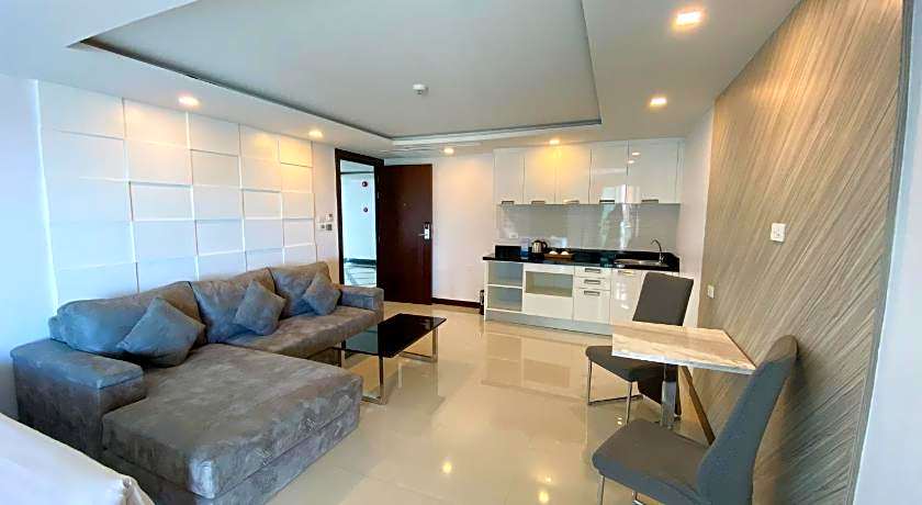 Vareena Palace Hotel