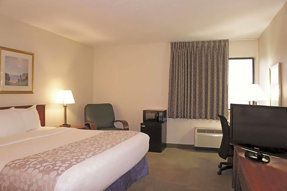 La Quinta Inn by Wyndham Omaha Southwest