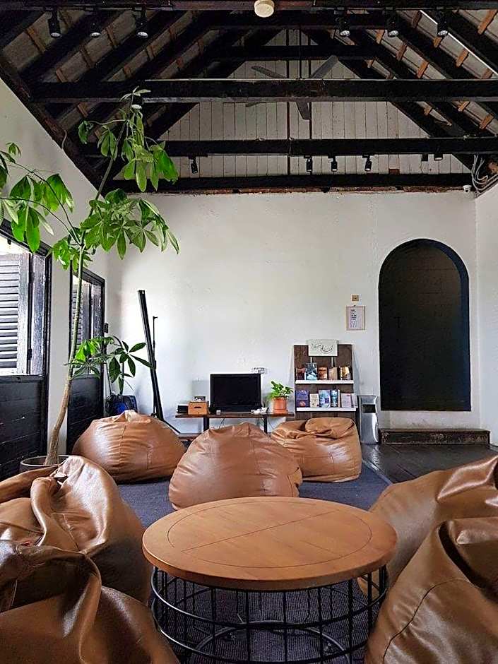 The Brownstone Hostel & Space