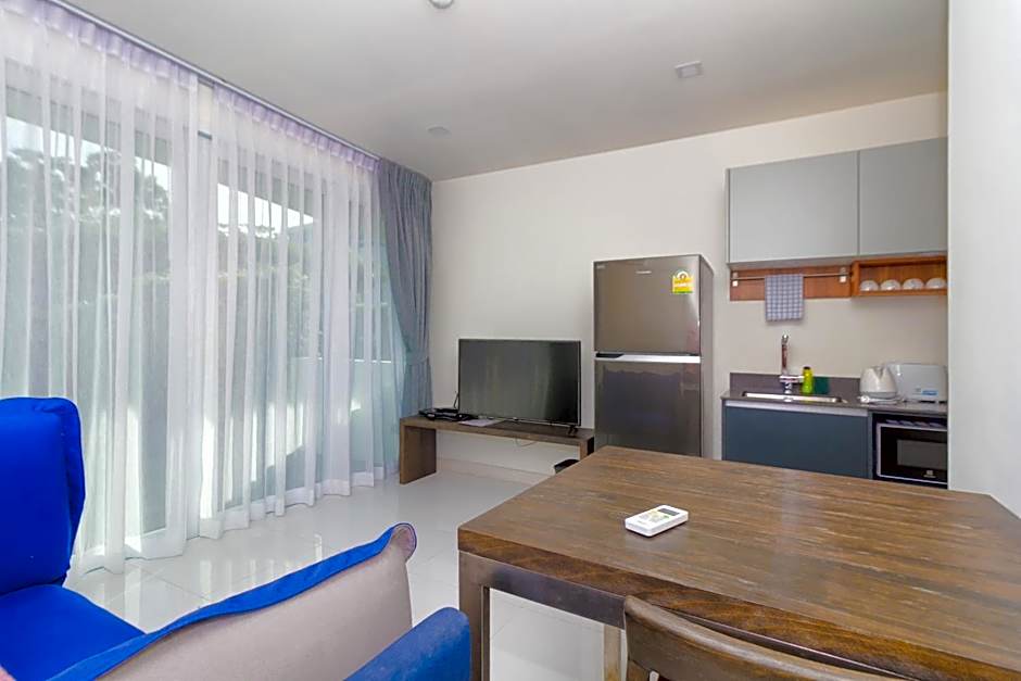 Hill Side Karon Kata Beach Condo