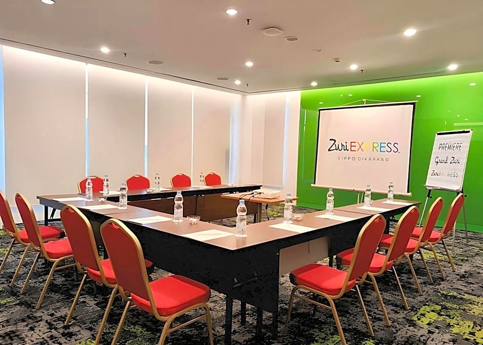 Zuri Express Lippo Cikarang Hotel
