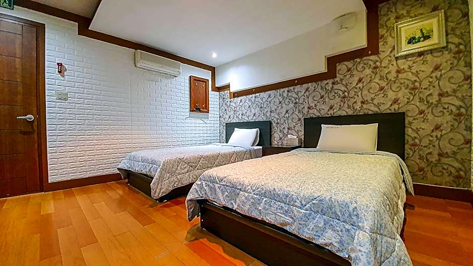 Taebaek Tourist Hotel (Sorano)