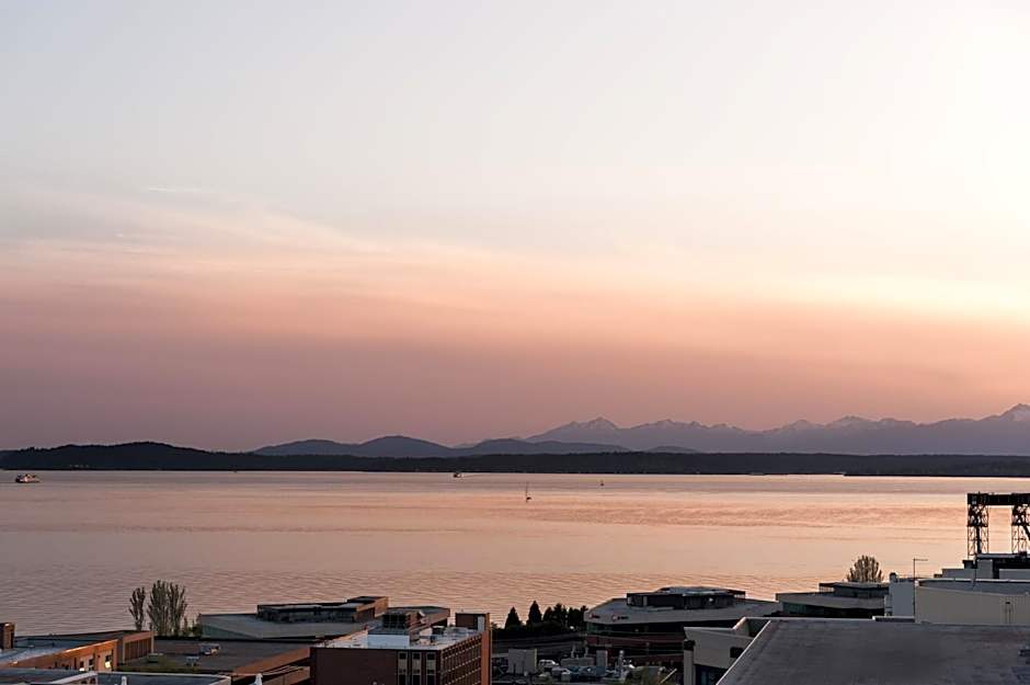 The Mediterranean Inn