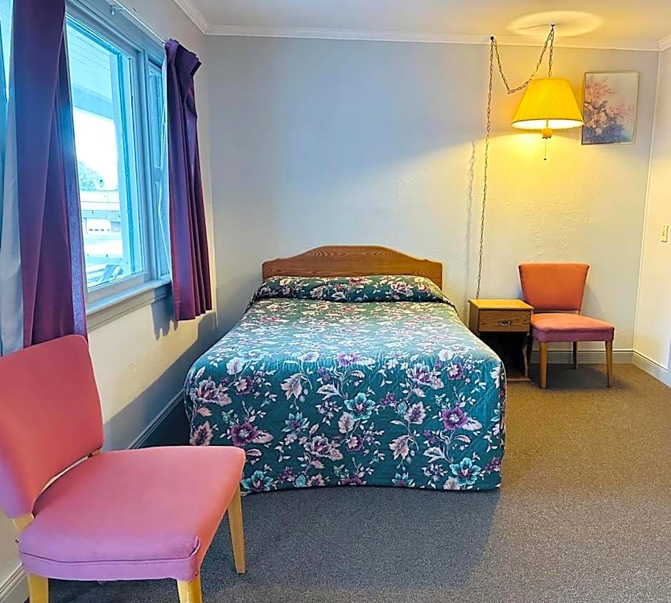 Stiles Motel Hill View