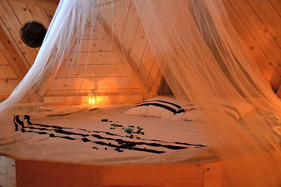 Village Flottant de Pressac