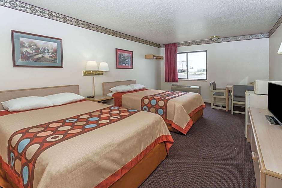 Super 8 by Wyndham Morris