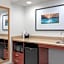 Hampton Inn & Suites Alexandria