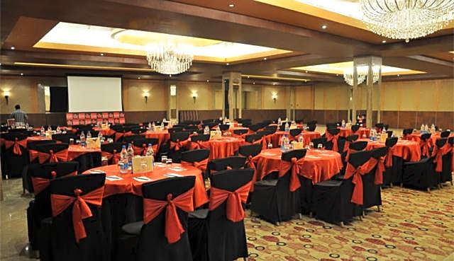 Savoy Suites Manesar