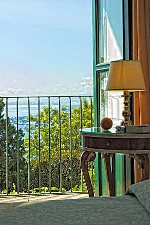 Classic Room, 1 Double or 2 Twin Beds, Balcony, Sea Facing