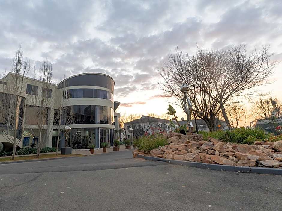 ANEW Hotel & Convention Centre OR Tambo Johannesburg