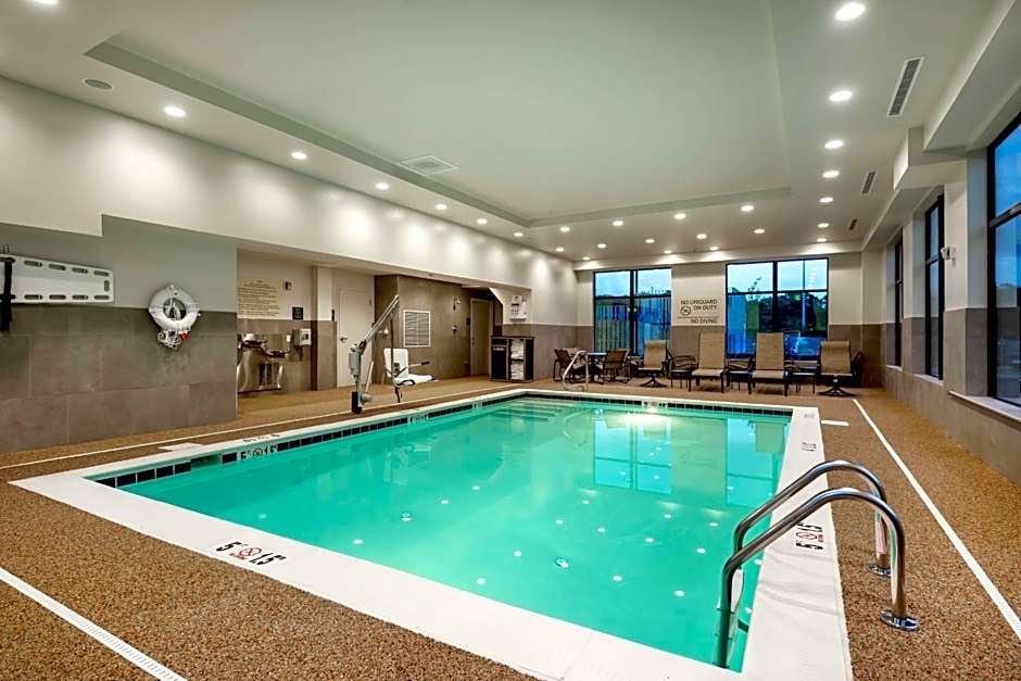 Hampton Inn By Hilton Baltimore Bayview Campus